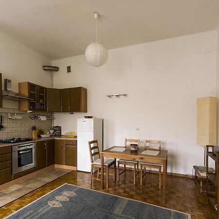 Old Town Residence - Wolnica 9 Краков Экстерьер фото